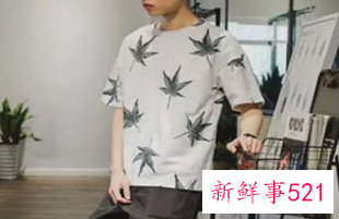 如何穿好印花的衣服