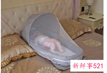 把婴儿放到床上的方法