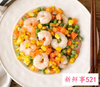 细腻爽滑的青豆虾仁炖蛋家常做法