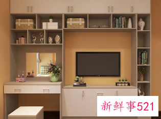 卧室小了怎样摆梳妆台