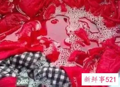 彩色衣服洗掉色了怎么办