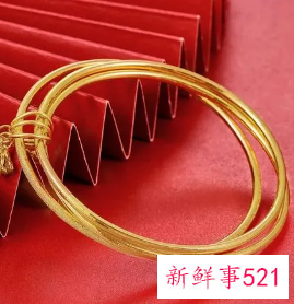 50岁女人戴什么手镯好看