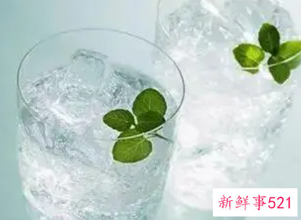 出汗后喝冰水的危害