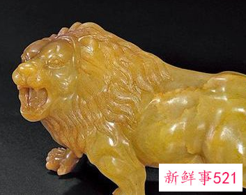 女人佩戴狮子吊坠的好处