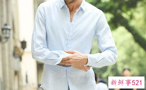 背带裙搭配什么上衣好看