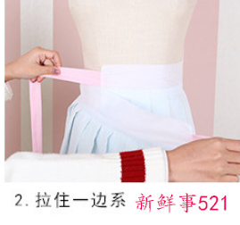 汉服男一片式下裙怎么穿