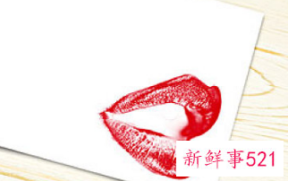 唇釉出现难闻的气味怎么办