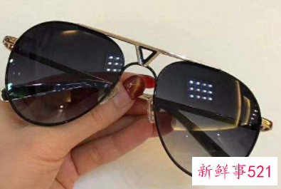 夏天戴什么墨镜好