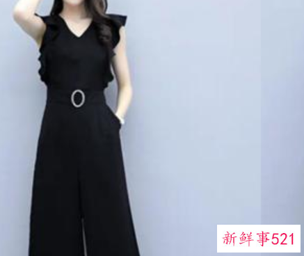 男女通杀的连体裤穿出时尚造型