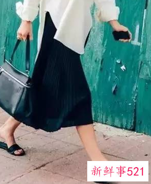 黑色长裙配什么鞋子好看