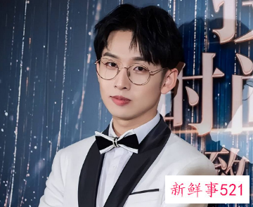 丁真加盟《天天向上》，新主持阵容曝光