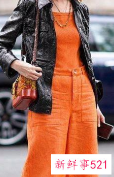 45岁的女人穿什么颜色的衣服好看