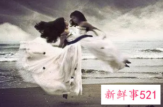 女人梦见空中飞是什么意思