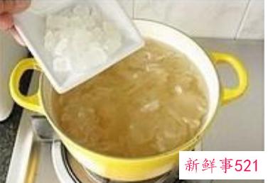 西米银耳羹做法