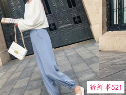 黄皮肤女生适合穿什么衣服