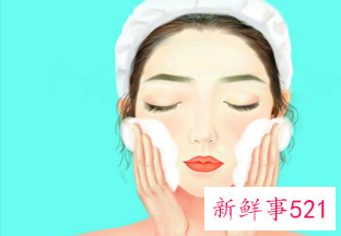 用什么洗脸美白效果好