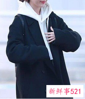 带帽卫衣搭配大衣男生女生都能出彩的穿搭
