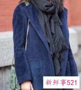 什么颜色大衣百搭不过时