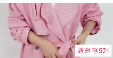 大衣腰带怎么系好看