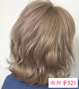 哪种发色显皮肤白