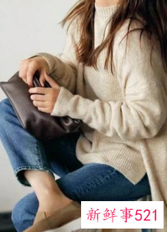 45岁的女人穿什么颜色的衣服好看