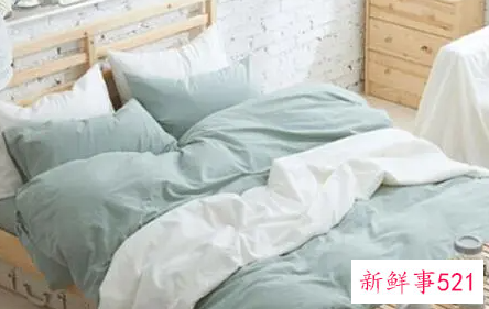 梦见叠被子是什么意思