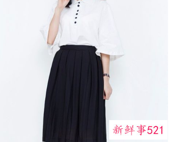 polo衫配什么裙子好看