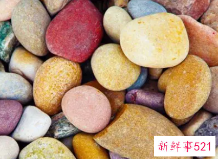 梦见鹅卵石有什么征兆