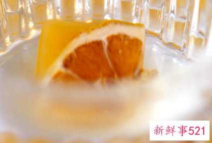 女人脸上有斑点吃什么排毒