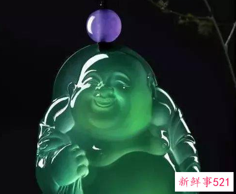 佩戴玉佛吊坠的讲究