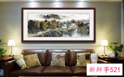 沙发墙后面的挂画有讲究吗