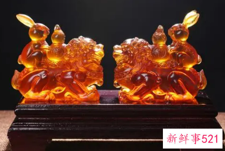 财福双犬属狗本命年吉祥物