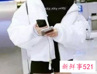 圆领卫衣搭配什么外套好看女