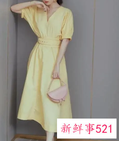 黄皮穿什么颜色的衣服最显白