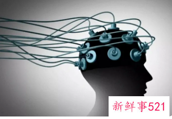 马斯克称已将自己的大脑上传到云端