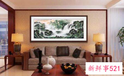 沙发墙后面的挂画有讲究吗