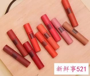 初学者怎么涂哑光的唇釉