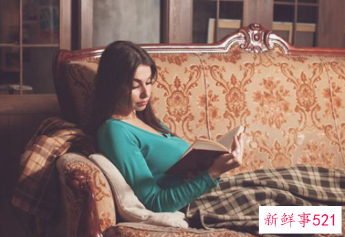 梦见在沙发上休息的预兆