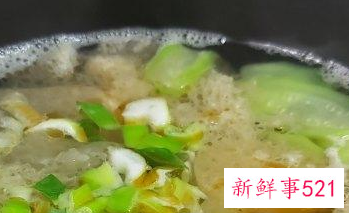 竹笙丝瓜瘦肉汤