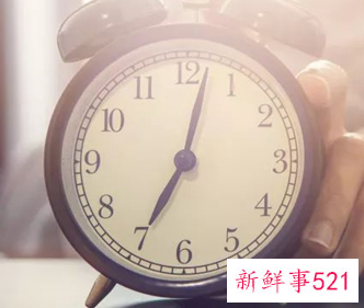 早起和熬夜哪个更伤身的