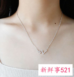 女人戴什么项链显气质