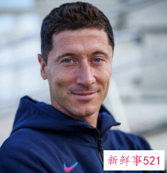 巴萨5000万欧元签下莱万，违约金5亿