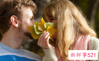 梦见和明星接吻怎么回事