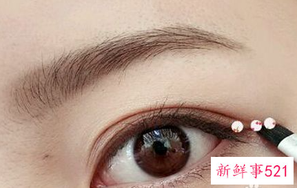 初学者如何涂眼影