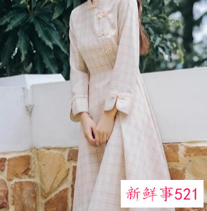 娇小可爱小女生秋季穿搭