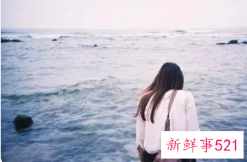 赞美工作能力强的女人的词语