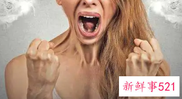 女性情绪暴躁易怒控制不了打人