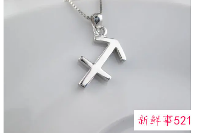 射手带什么配饰