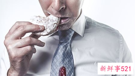 梦见偷吃东西有什么征兆