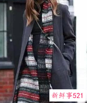 冬天围巾的漂亮围法